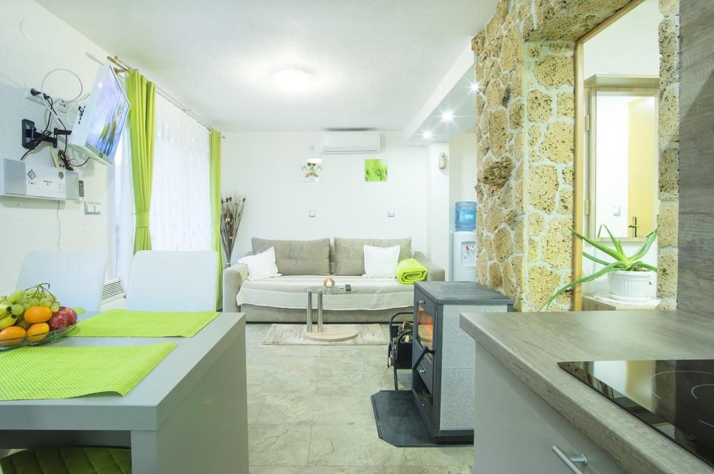 Moonriver Apartment Veljun Exteriér fotografie